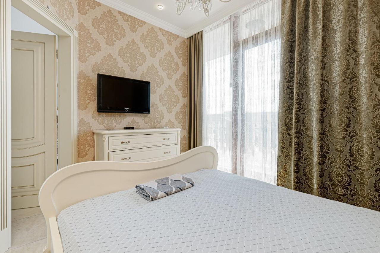 Greek Street Deluxe Apartment Одесса Экстерьер фото