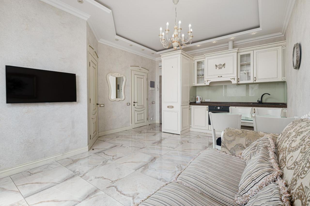 Greek Street Deluxe Apartment Одесса Экстерьер фото